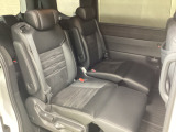 指定工場併設で末永く品質を保ちます。12ヶ月点検や車検はもちろんのこと、国家資格整備士によるお車のアドバイスも致します。
