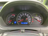 視認性の高いメーター類は、運転に必要な情報を的確に伝えます。運転に集中できる、シンプルで分かりやすいデザインです。