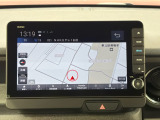ワイド画面のナビゲーションはフルセグTV、インターナビ対応のGathers純正メモリーナビを搭載しています。Bluetoothオーディオ機能がありますので、スマートフォンなどの音楽も再生できます。