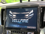【BIG-X11インチナビ】人気の大画面BIG-Xナビを装備。専用設計で車内の雰囲気にマッチ!ナビ利用時のマップ表示は見やすく、テレビやDVDは臨場感がアップ!いつものドライブがグッと楽しくなります♪