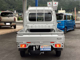 後退時踏み間違い防止機能が付いています。万が一の踏み間違いも安心です。