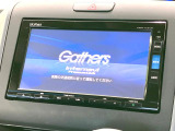 【純正ナビ】人気の純正ナビを装備。オーディオ機能も充実しており、Bluetooth接続すればお持ちのスマホやMP3プレイヤーの音楽を再生可能!毎日の運転がさらに楽しくなります!!