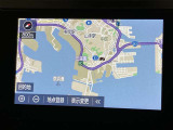 いまや必須装備「ナビゲーション」搭載!知らない場所に、スイスイッとドライブ。なんて便利な機能でしょうか?もう、これなしではハンドルを握れませんね!でも、運転中の操作は危険ですのでご注意ですね♪