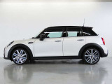 MINIオーナーのために設計されたオリジナルのMINI自動車保険がございます。車のことは全ておまかせください。