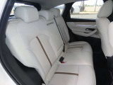 【車内ルームクリーニング済】展示前に内装・外装をプロがしっかりとクリーニングしております。