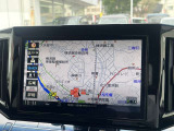 メモリーナビ(テレビ付)搭載で、初めての道や遠出でも安心です!Bluetoothが使えるので、好きな音楽を聴きながら楽しいドライブを♪