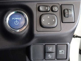 トヨタが誇る衝突被害軽減ブレーキを搭載したサポカーです。