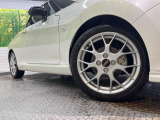 【BBS製アルミホイール】大人気メーカーのホイールを装備♪軽量・高硬度のアルミホイールは、ハンドリング・加速など、走りの質を向上してくれます♪