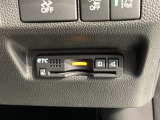いまや快適なカーライフに欠かせないETCが付いています。