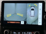 『パノラミックビューモニター』を装備!駐車の際の、サポートツールとしてとっても便利!駐車が苦手な人、バックに自信がない人、だけでなく、皆さんに便利!でも、それだけに頼るのは危ないですね。