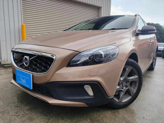 V40クロスカントリー D4 SE ディーゼル 