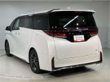 その他にも各種保険、お車の買取(T-UP)、JAF、TSカード、携帯電話などの取扱いをしております。詳しくはスタッフにお尋ねください。