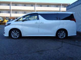 車検、整備も行っております!無料代車ご用意しております!充実車検、格安車検を今後のお車の使用条件に応じて受け付けております!ご相談ください!車検時オイル交換無料!
