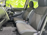 シンプルで使いやすい操作系が、ドライバーをサポート。運転に集中できる環境が整っています。