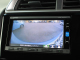 3つの視点が選べるリアカメラ。