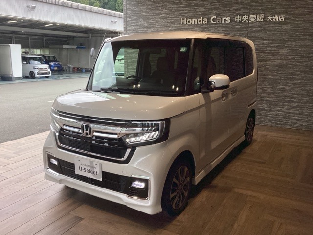 ホンダ N-BOXカスタム 