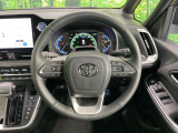【純正革巻きステアリング】上質な革を使用することで、手にしっかり馴染みとても運転しやすいハンドルです♪