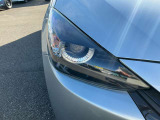 LEDヘッドライト 高輝度LEDランプを装備!夜間の運転も視認性が良く安心して運転できます。