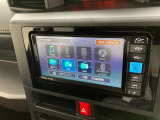 ブルートゥースに接続することにより、スマホに入ったお気に入りの音楽を車内で楽しむことができます♪あると本当に便利な機能になっています!