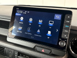 カーナビのオーディオソース画面です!ラジオやBluetoothなど、対応するさまざまなオーディオ機能を選択可能。お気に入りの音楽を楽しみながら、毎日の通勤やロングドライブをより快適にしてくれます。