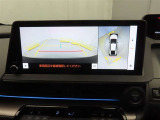 バックモニターを装備しています。車庫入れ時等に車両後方が確認出来るのでとても便利です。