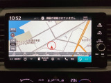 多機能と操作のしやすさを両立した、Honda CONNECT対応のナビディスプレーです。ETC2.0車載器もナビゲーション連動し、スマートフォン用Bluetoothユニット付きです。