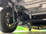 お車を安心してお乗りいただく為には、足回りの定期点検が欠かせません。サービスサポート(有償保証)では無料点検もご提供しており、安心のカーライフをお過ごしいただけるサポート体制が整っています。