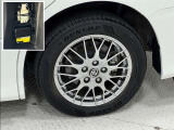 タイヤサイズは205/55R16!純正アルミホイール!納車前の点検時にタイヤ交換させていただきます!パンク修理キット搭載車!