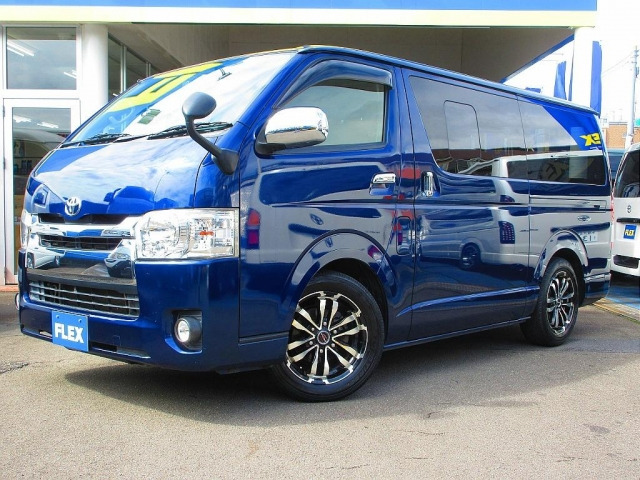 トヨタ ハイエースバン 