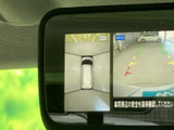 駐車時の安全性を高めるバックモニターです。狭い場所でも後方を確認しやすく、安全な駐車をサポートします。