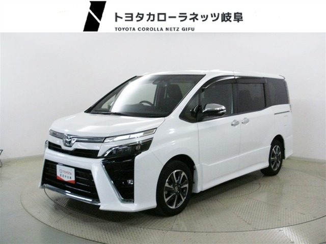 トヨタ ヴォクシー 
