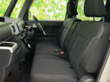 運転しやすいように配置された操作系は、直感的に操作できます。快適なドライビングをサポートする機能が充実しており、安全に運転できます。