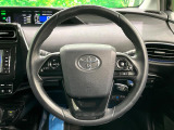 【純正革巻きステアリング】上質な革を使用することで、手にしっかり馴染みとても運転しやすいハンドルです♪