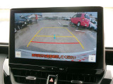バックモニター付きですので、日常の駐車はもちろん、人や障害物などを映像で確認できるので安心です!(補助装置になりますので、目視でもご確認ください)