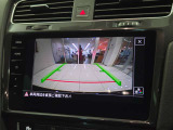 バックモニターも装備しております。車庫入れの苦手なお客様、もうご心配いりません。バックモニターがあれば、ぶつける心配一切無し?!重宝してくれると思います、