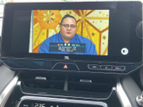 停車中に楽しめるTV機能。長距離移動の休憩時間など、リラックスした時間をお過ごしいただけます。快適な空間を提供します。