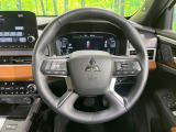 【純正革巻きステアリング】上質な革を使用することで、手にしっかり馴染みとても運転しやすいハンドルです♪