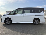 セレナ 1.4 e-POWER ハイウェイスターV 