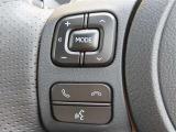 ブルートゥースに接続すれば、スマホに入れている音楽が聞けたり運転中に電話がかかってきてしまった場合もハンドルから電話を取ることができます!
