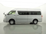 こちらの車両は、ご購入後も継続して安心メンテナンスを提供させていただく為、岐阜県内のお客様への販売・登録に限らせていただきます。
