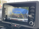 【バックカメラ】ナビ画面に後方映像を映し出し安全を確保!死角になる箇所もしっかり確認できるので運転に不安な方でも安心してお乗りいただけます。