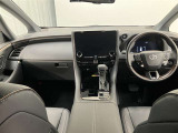見通しのよいすっきりとした視界で、誰でも運転しやすいです。運転のしやすさは疲れにくさにも繋がりますよ♪