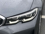 LEDのパワフルな白色光は太陽光の特性に近く、優れた視認性を発揮します。