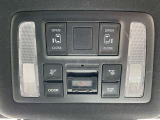 【両側パワースライドドア】運転席やスマートキーのスイッチ一つで開閉可能!荷物を持っているときはもちろん、小さなお子様でも開閉ができるので、とても利便性のいい装備です。