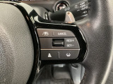 【アダプティブ・クルーズ・コントロール】予め設定した車速内でクルマが自動的に加減速。 前走車との適切な車間距離を維持しながら追従走行し、高速道路でのドライバーの疲労を軽減してくれる嬉しい機能付♪