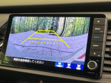 【バックカメラ】駐車時に後方がリアルタイム映像で確認できます。大型商業施設や立体駐車場での駐車時や、夜間のバック時に大活躍!運転スキルに関わらず、今や必須となった装備のひとつです!