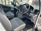運転席側からの画像です。