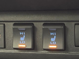 【前席シートヒーター】寒い日に重宝するシートヒーター!エアコンより早く温まってくれるので寒がりの人も安心ですね♪エアコンの温風は乾燥するから苦手、という方にもをおすすめです。