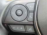 ブルートゥースに接続すれば、スマホに入れている音楽が聞けたり運転中に電話がかかってきてしまった場合もハンドルから電話を取ることができます!