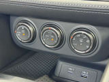 オートエアコンで温度を設定するだけで快適な車内環境を維持することができます